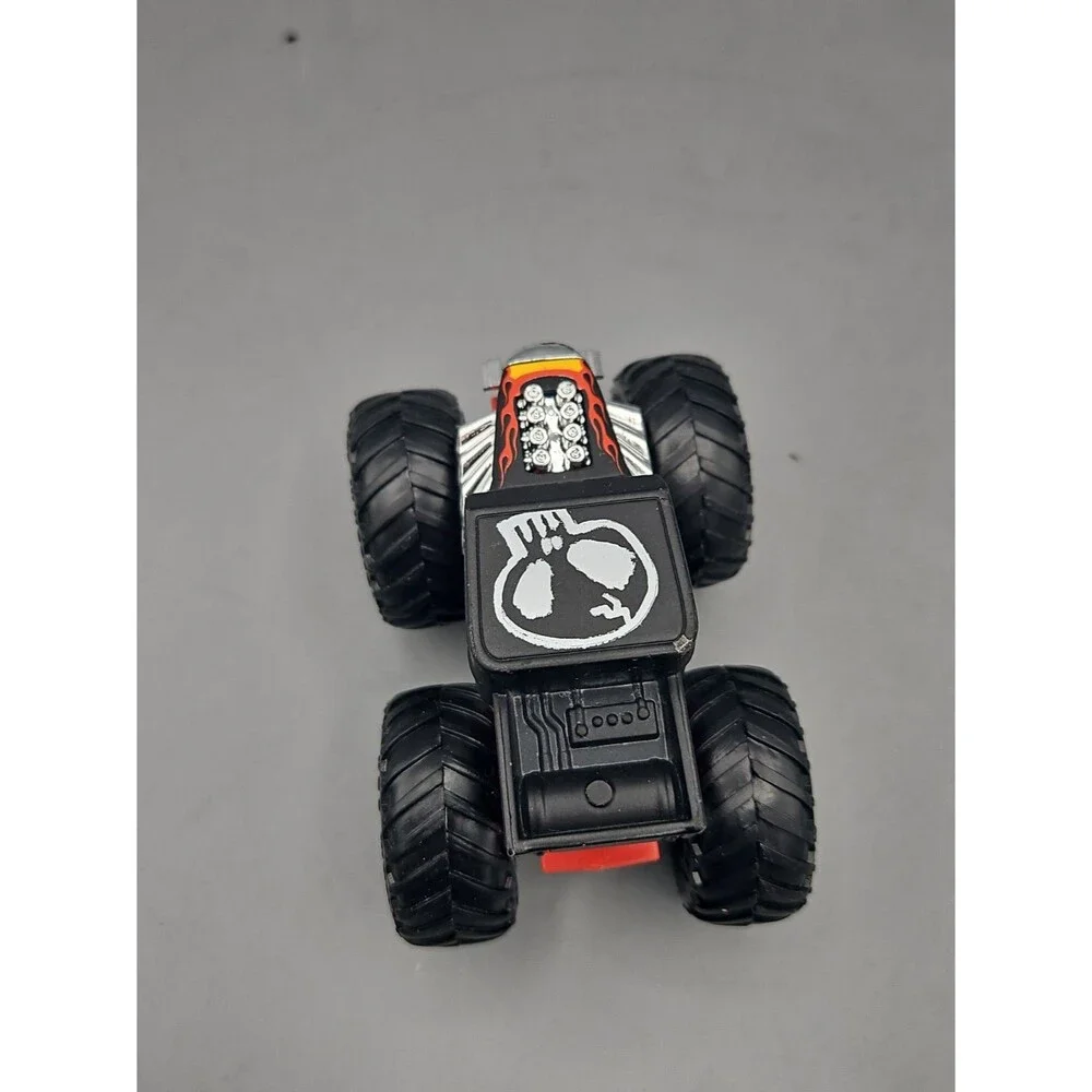Hot Wheels Monster Jam Truck 1:64 Bone Shaker Diecast Flame Black Red